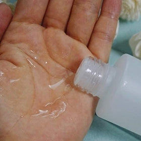 JIN JUNG SUNG bottle beside moisturizer showing layering compatibility