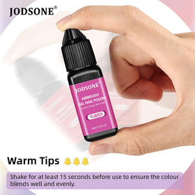 JODSONE bottle in hand for size comparison, clarifies volume and handling comfort