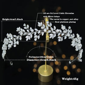 Jorsnovs tiara held in hand to show lightweight 45g benefit and scale
