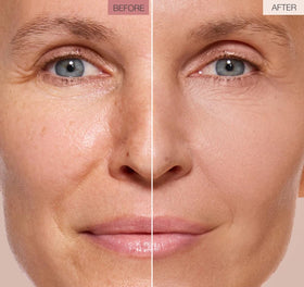 Jouer open powder pan displaying peach-bright shade and smooth surface
