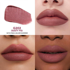JUDYDOLL applicator close-up highlighting silky texture and easy glide