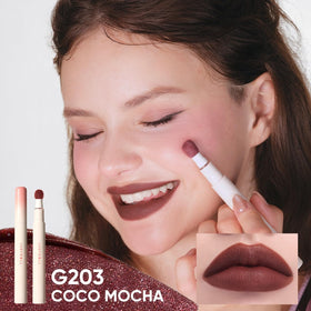 JUDYDOLL texture swirl on hand highlighting creamy velvet finish and smooth blending benefit