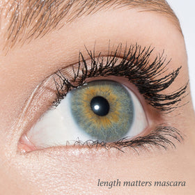 Julep micro-bristle wand close-up highlighting precise separation and lengthening