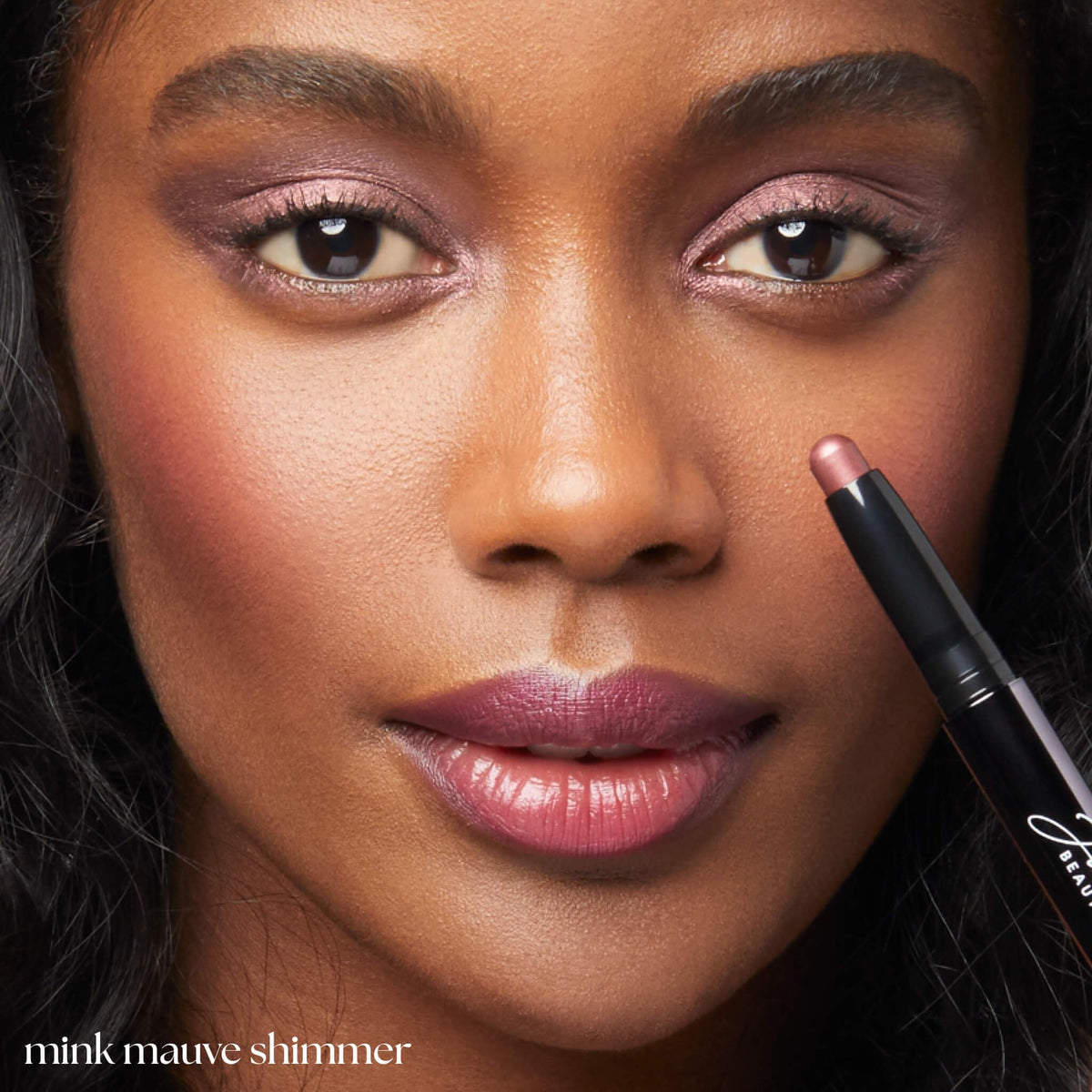 Julep application on eyelid demonstrating quick one-swipe color