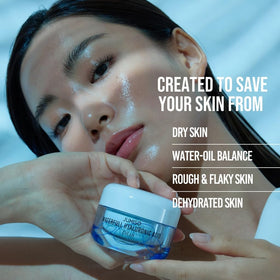 JUMISO label with ingredient list visible, emphasizing hyaluronic complex benefit