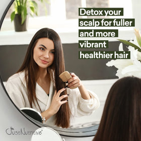 Just Nutritive close-up texture of liquid rinse highlighting lightweight clarity for easy rinse-out