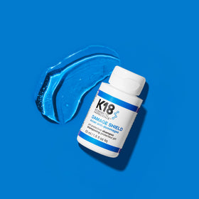K18 pump and cap detail highlighting easy dispensing and controlled use