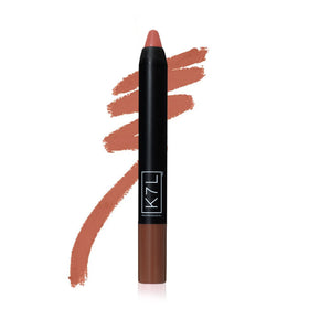 K7L close-up of creamy matte texture highlighting blendable, high-pigment finish