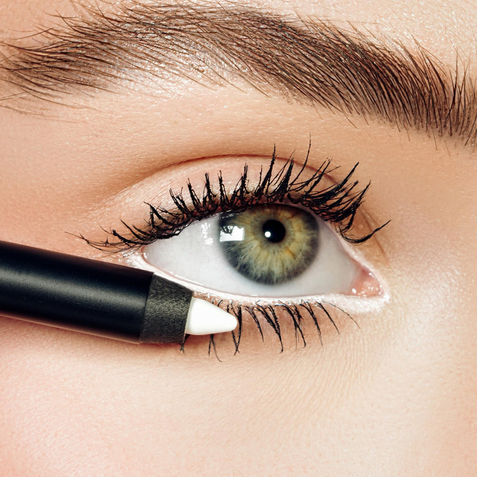K7L front packaging showing Crema white eyeliner and benefits
