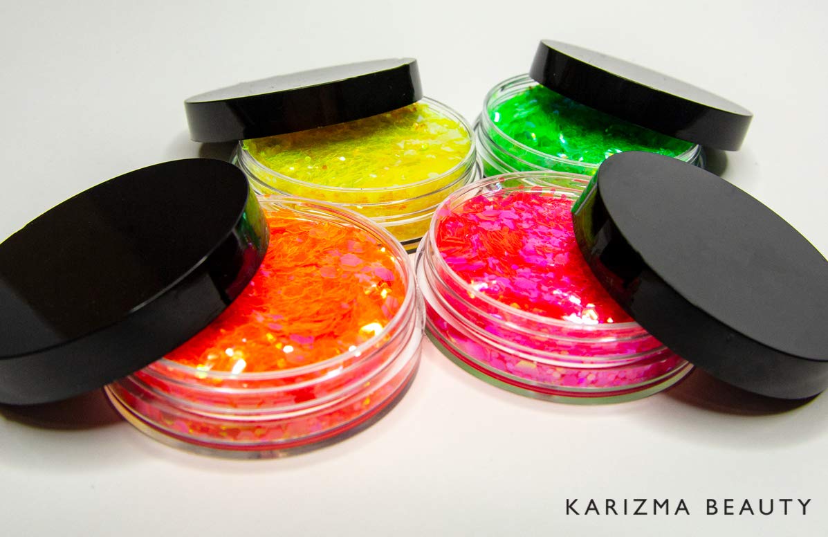 KARIZMA neon yellow glitter swatch showing holographic shine and visibility