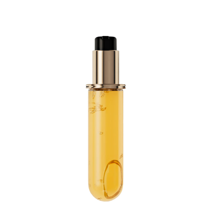KÉRASTASE refill front packaging showing sustainable design and clarity