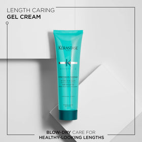 KÉRASTASE pump and texture dispensed to show lightweight cream benefit