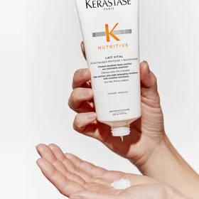 KÉRASTASE pump detail highlighting convenient dispensing and controlled application