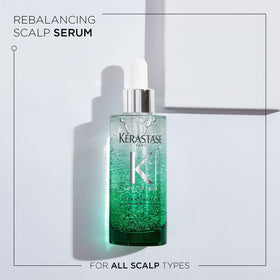 KÉRASTASE close-up of gel texture highlighting fast absorption benefit