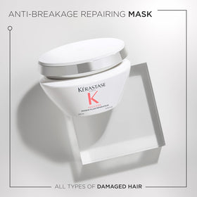 KÉRASTASE mask foaming and rinse detail highlighting detangling and smoother lengths
