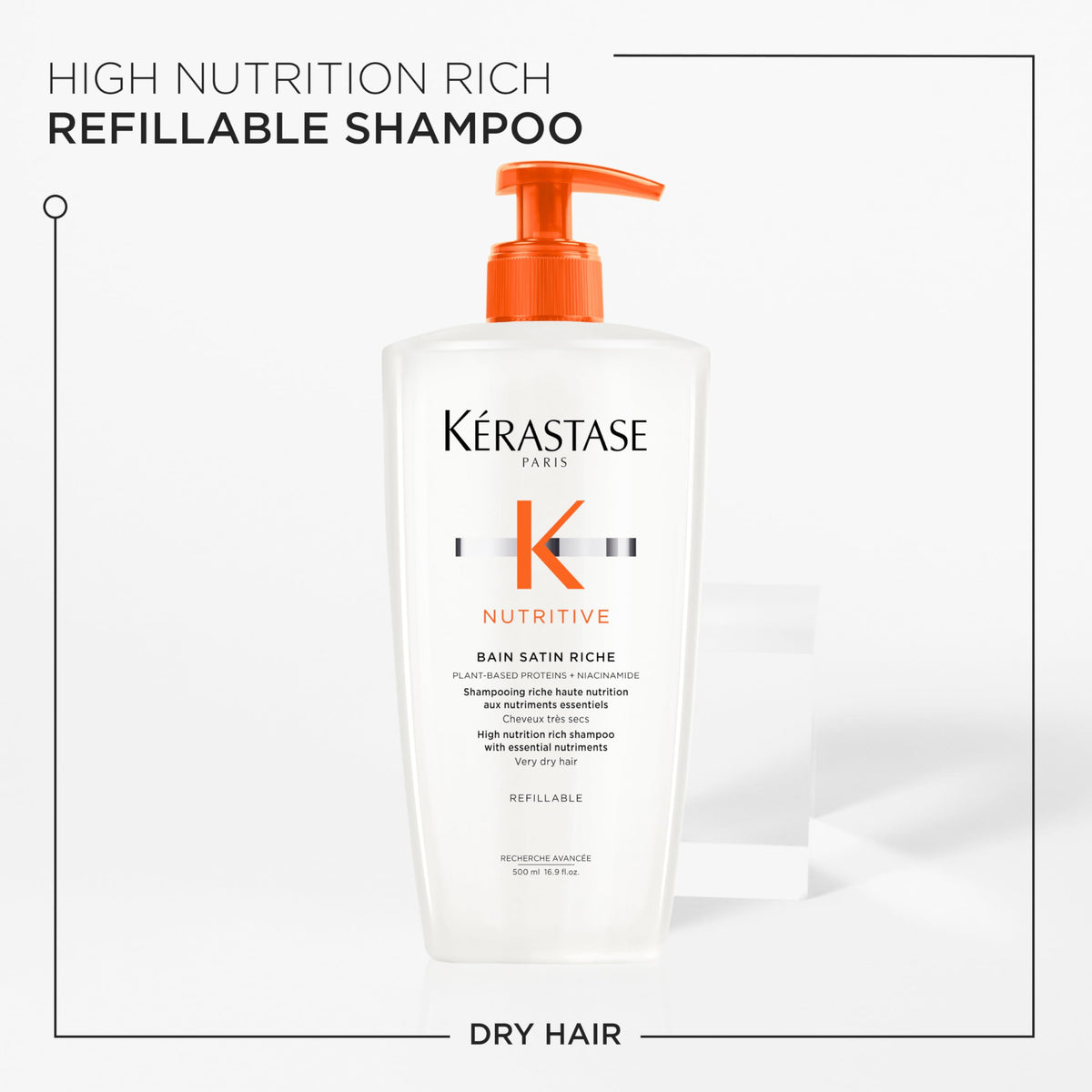 KÉRASTASE creamy gel texture on hand demonstrating rich lather and nourishing feel