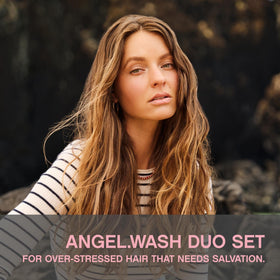 KEVIN.MURPHY close-up of ANGEL.WASH foam texture for gentle cleanse benefit