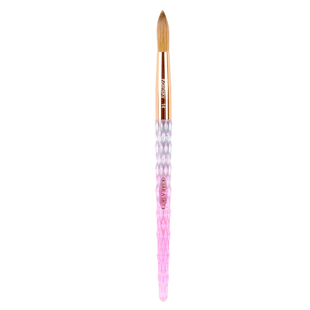 Kiara Sky brush front view showing full shape and balanced belly for controlled application