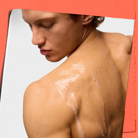 Kiehl's foamy texture close-up demonstrating gentle lather and hydration