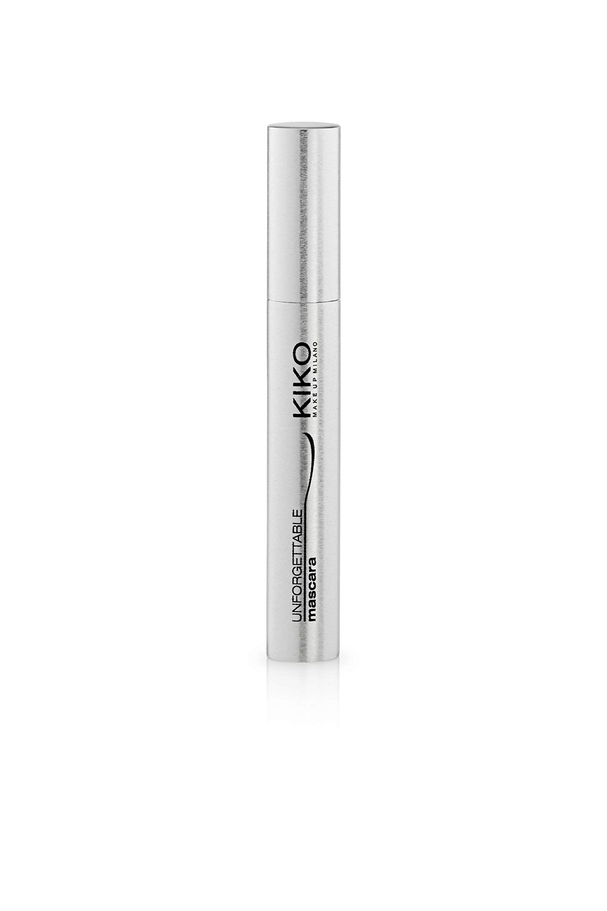 KIKO Milano wand texture close-up showing creamy formula for smooth application