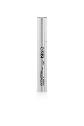 KIKO Milano wand texture close-up showing creamy formula for smooth application
