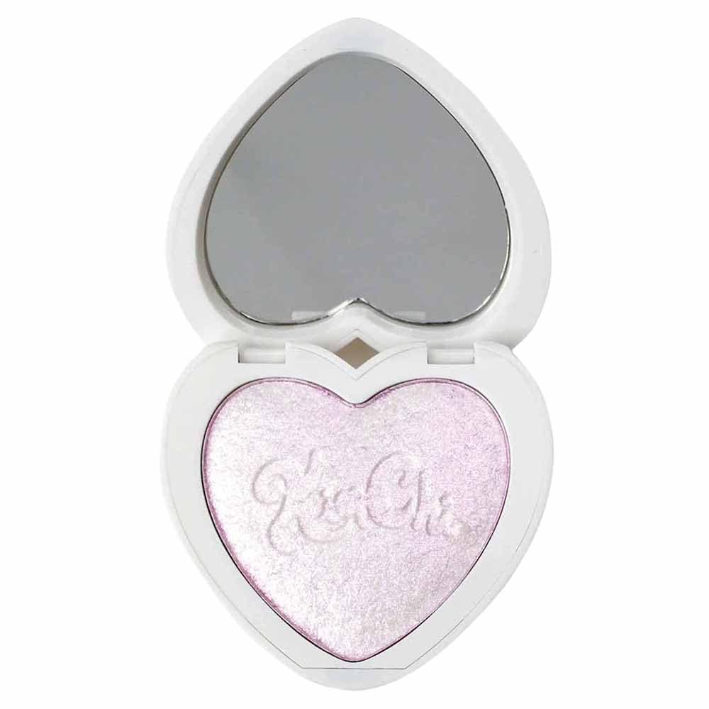 KimChiChic compact front showing packaging and portable mirror for easy touch-ups