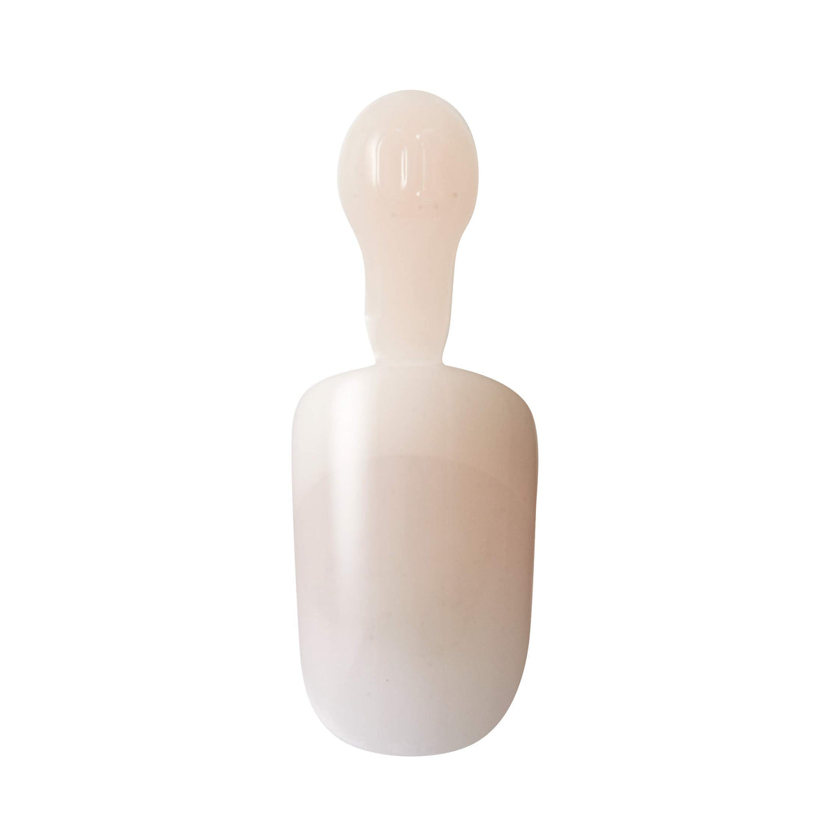 KISS nails on hand demonstrating real short length for everyday wear