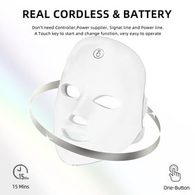 KNNKNN held in hand to show compact size and easy storage advantages