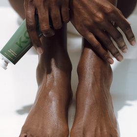 KOBA ingredient bowls of safou and shea butter highlighting natural origin