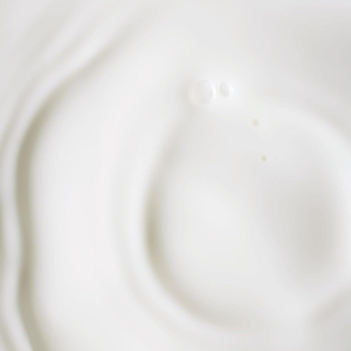 KORA Organics pipette dispensing droplet for precise application