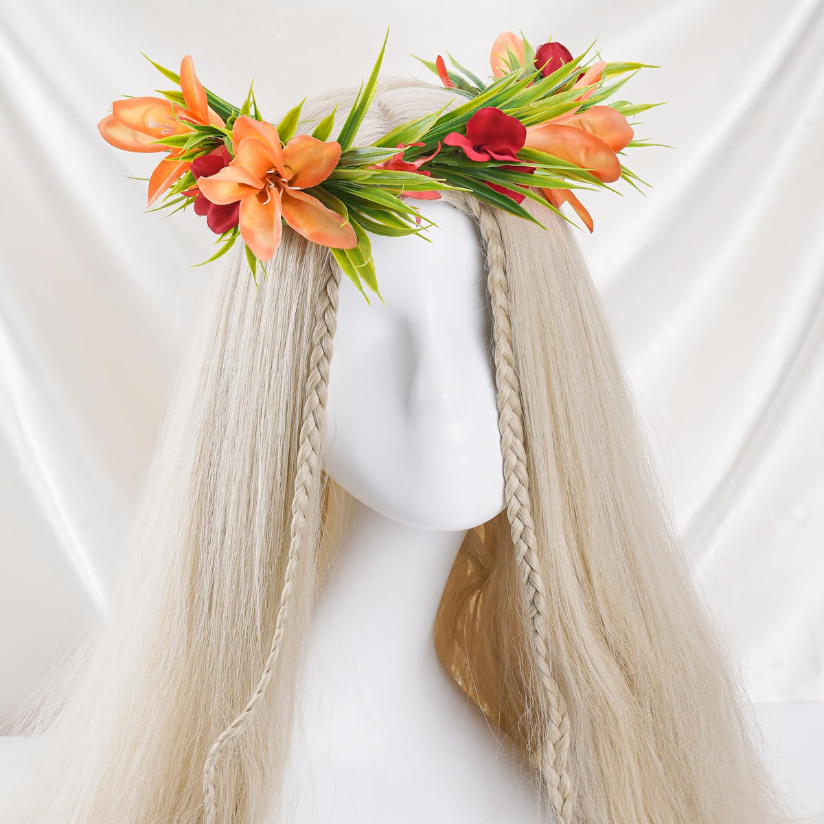 KorViSHOW tropical flower close-up displaying silk petals and realistic texture