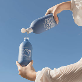 Ingredient label showing La Compagnie de Provence botanical oils and seaweed extract