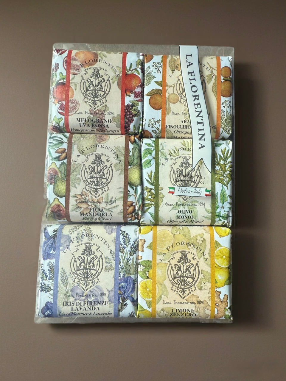 LA FLORENTINA front packaging showing six artisan soap bars and gift-ready presentation