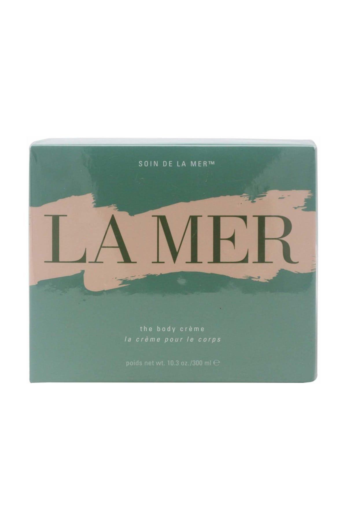 La Mer creamy texture close-up highlighting rich emollients for hydration