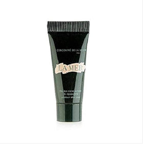 La Mer travel-size eye concentrate front packaging showing tube and label for convenient use