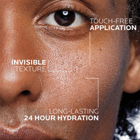 La Roche-Posay spray nozzle detail for touch-free, even application