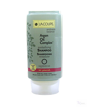 LACOUPE conditioner creamy lather demonstrating slip and detangling benefit