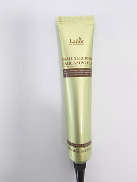 LA'DOR cap and dispenser detail for precise, no-waste application