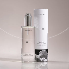 Lake & Skye dropper dispensing oil for precise, mess-free application