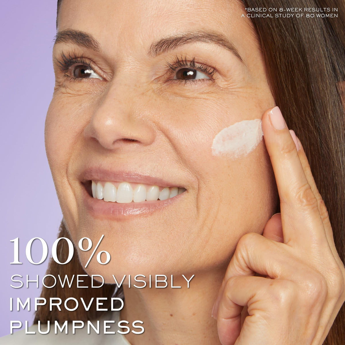 Lancôme cream texture close-up highlighting lightweight absorbent finish