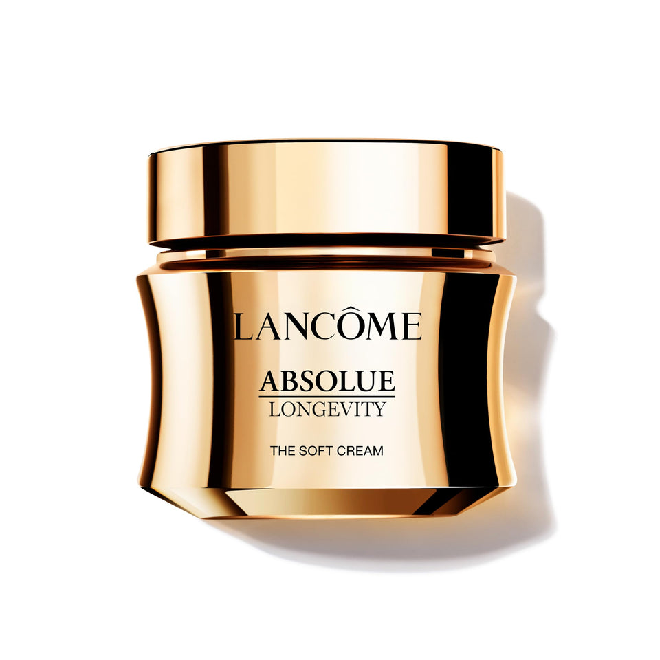 Lancôme front jar showing product packaging and luxury finish benefiting presentation