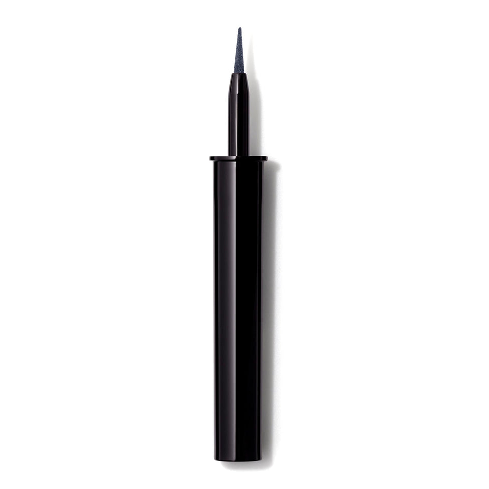 Lancôme Artliner front packaging showing sleek pen and Smoke shade for precise definition