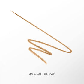Lancôme Brow Define close-up of ultrafine tip and spoolie for precise strokes and seamless blending