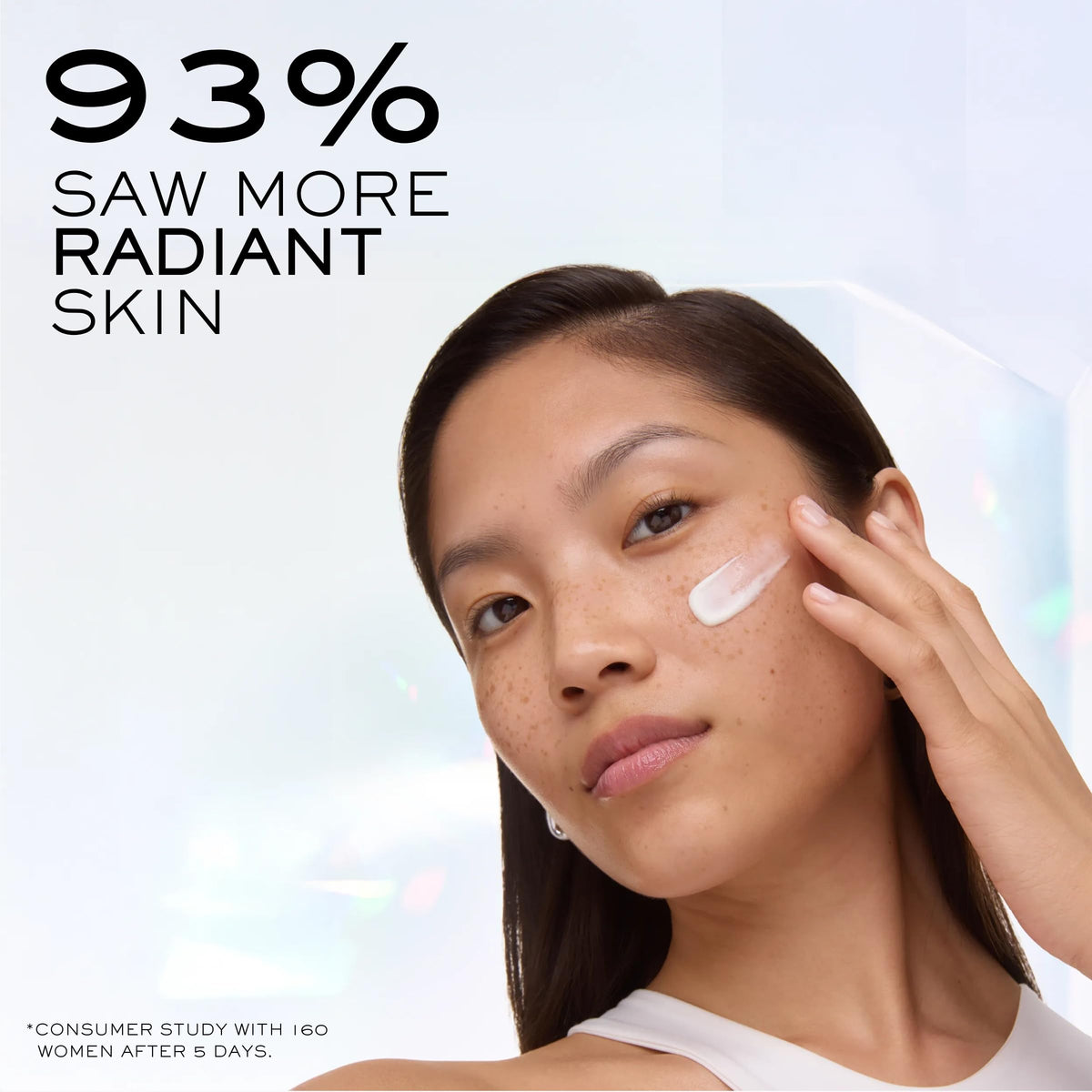 Lancôme Clarifique ingredients label focusing on beech bud and niacinamide benefit clarity