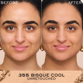 Lancôme powder texture close-up highlighting smooth blendability benefit