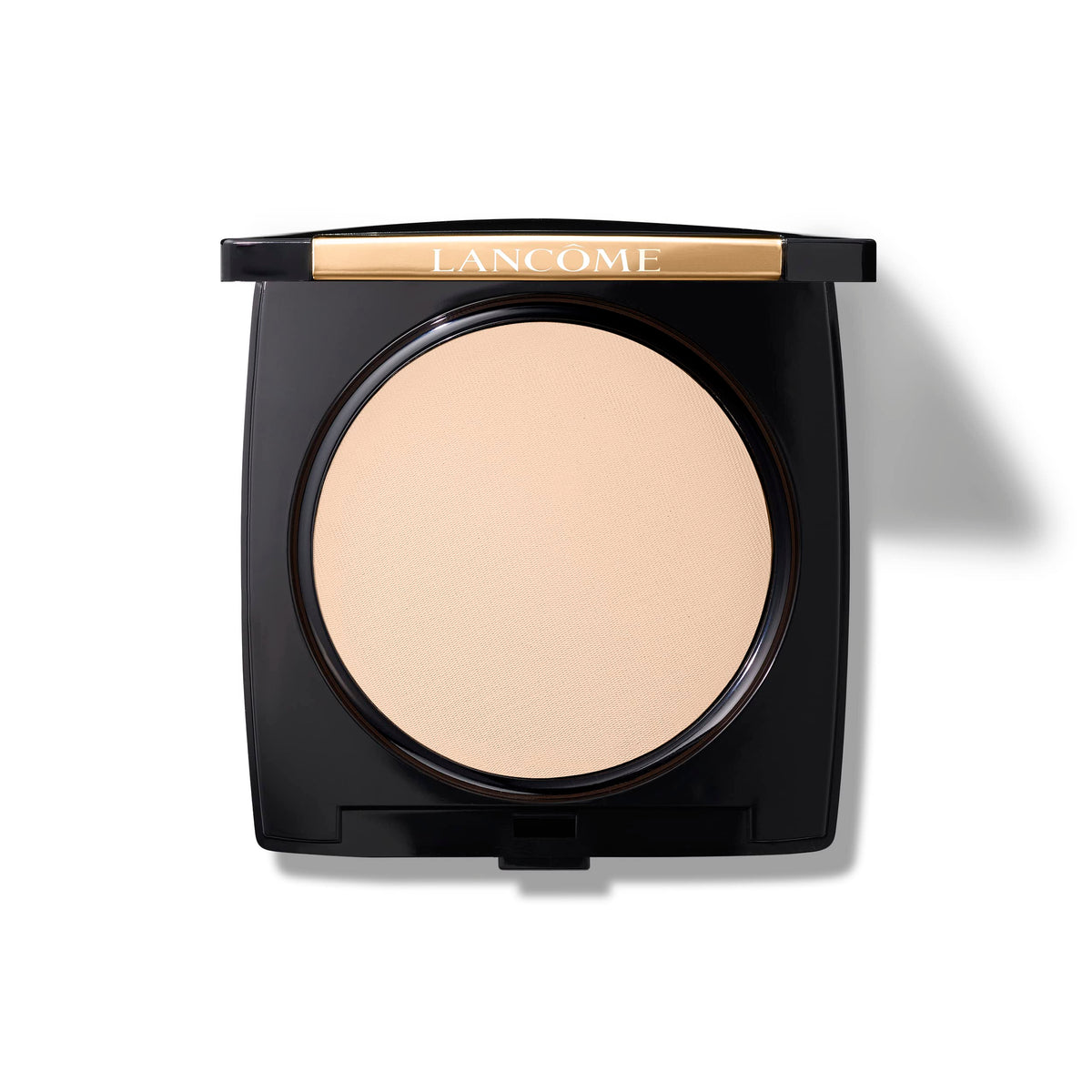 Lancôme front packaging of Dual Finish compact showing shade 320 Amande and travel convenience