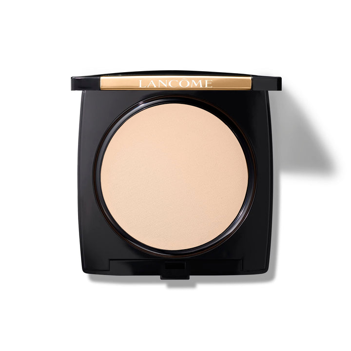 Lancôme front packaging of Dual Finish compact showing shade 320 Amande and travel convenience