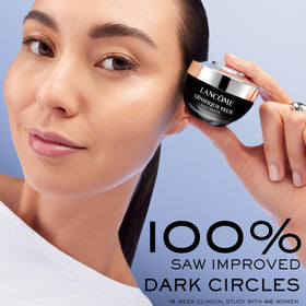 Lancôme Génifique open jar texture close-up showing creamy finish for smooth application