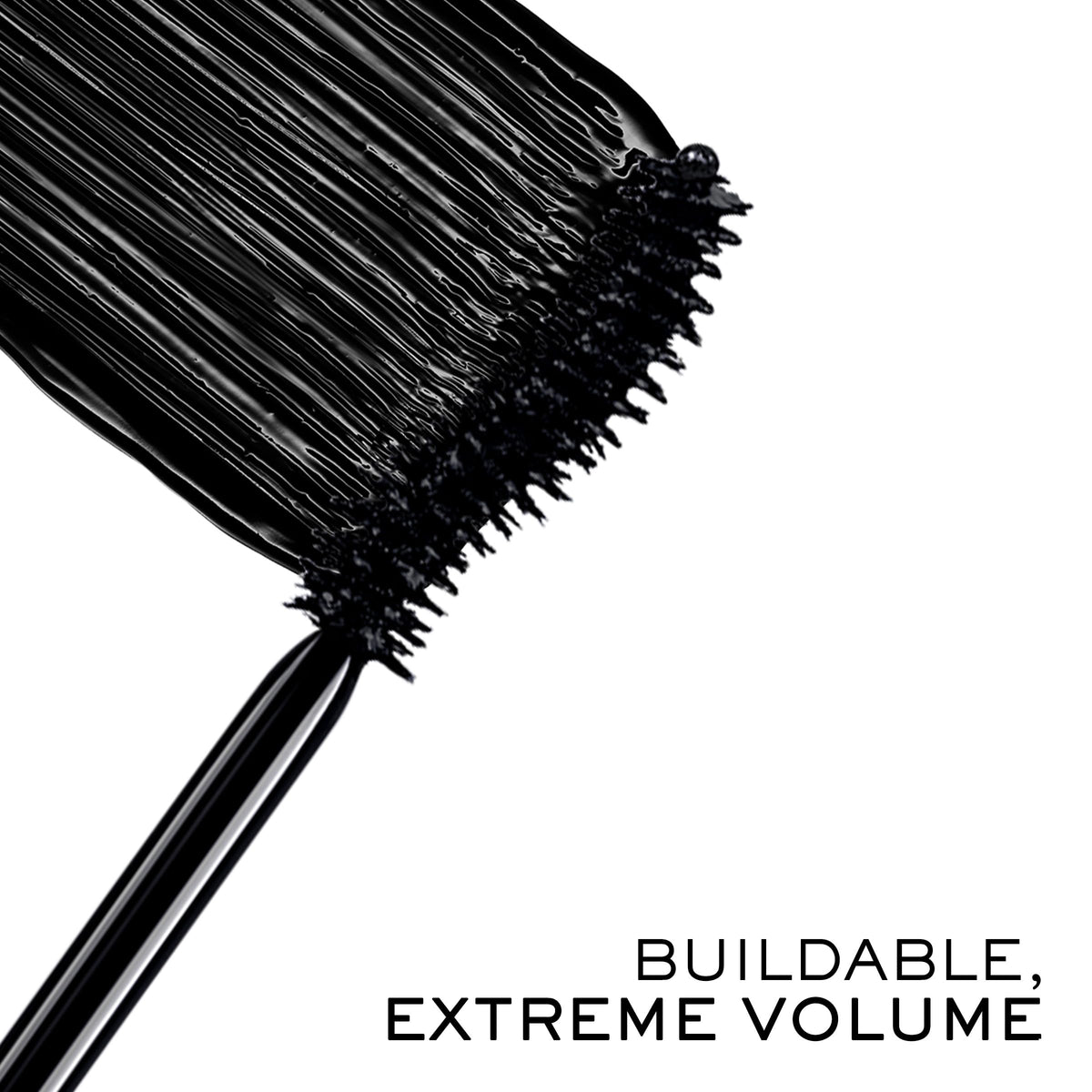 Lancôme open wand with oversized S-shaped brush for even coating
