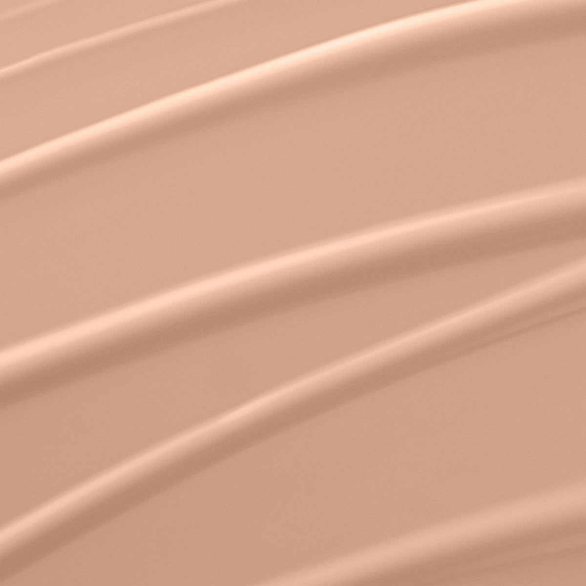 Lancôme pump and cap detail demonstrating precise dispensing and hygiene benefit